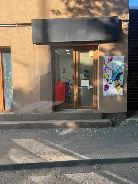 Baicului spatiu comercial de inchiriat